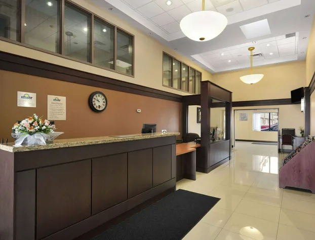 Days Inn by Wyndham Brampton hotel detail image 1