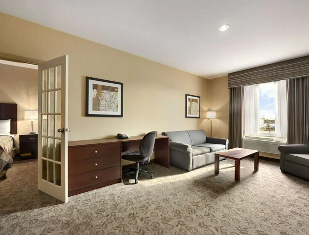 Days Inn by Wyndham Brampton hotel detail image 4