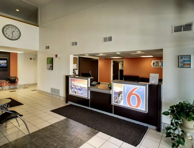 Motel 6 Ogden, UT - Riverdale hotel detail image 2