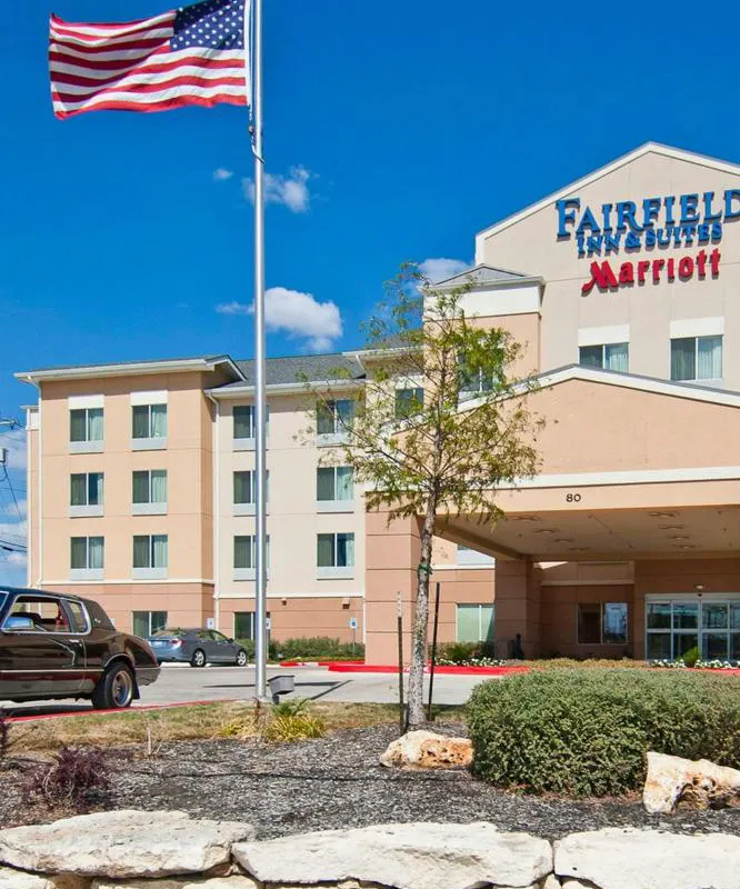 Fairfield Inn & Suites San Antonio North - Stone Oak hotel hero