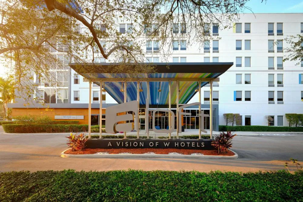 Aloft Miami Doral hotel hero