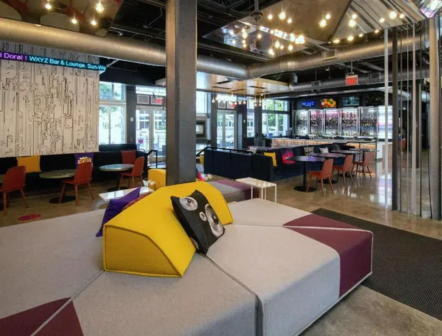 Aloft Miami Doral hotel detail image 1