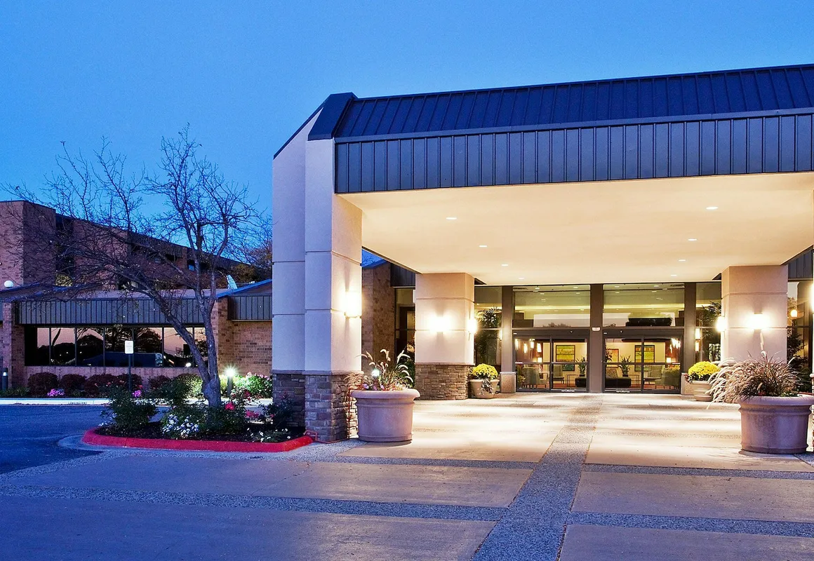 Sheraton Grand Rapids Airport Hotel hotel hero
