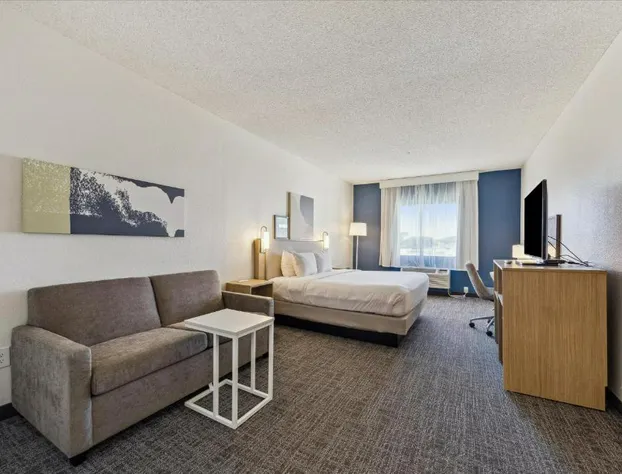 Spark by Hilton Houston near the Galleria hotel detail image 1