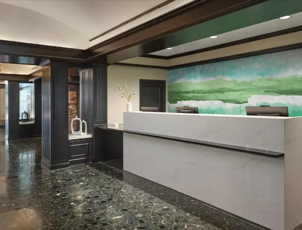 Charlotte Marriott SouthPark hotel detail image 2