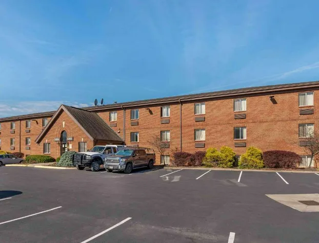 Extended Stay America Suites Cincinnati Blue Ash Reagan Hwy hotel detail image 3