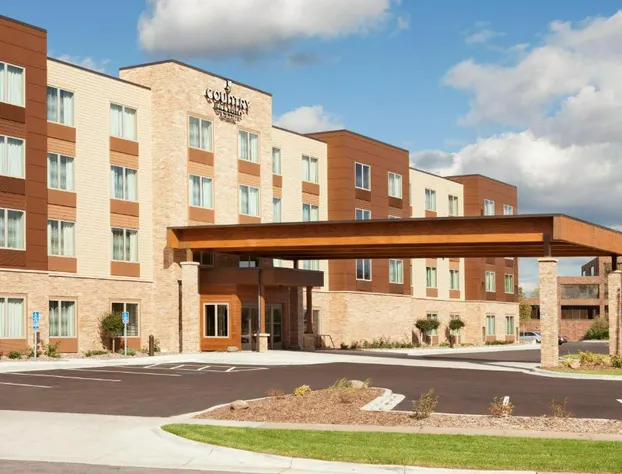 Country Inn & Suites by Radisson Roseville - St. Paul hotel detail image 1