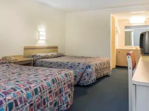 Rodeway Inn Sharonville - Cincinnati North hotel detail image 2