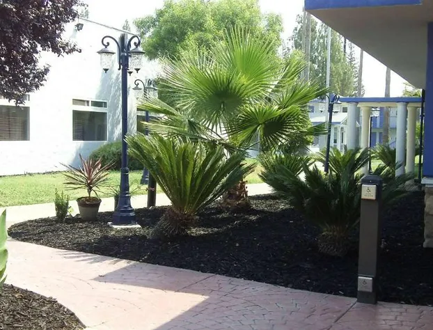 SureStay Plus Hotel by Best Western Sacramento Cal Expo hotel detail image 1