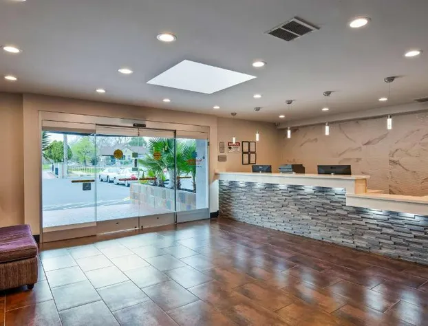 SureStay Plus Hotel by Best Western Sacramento Cal Expo hotel detail image 2