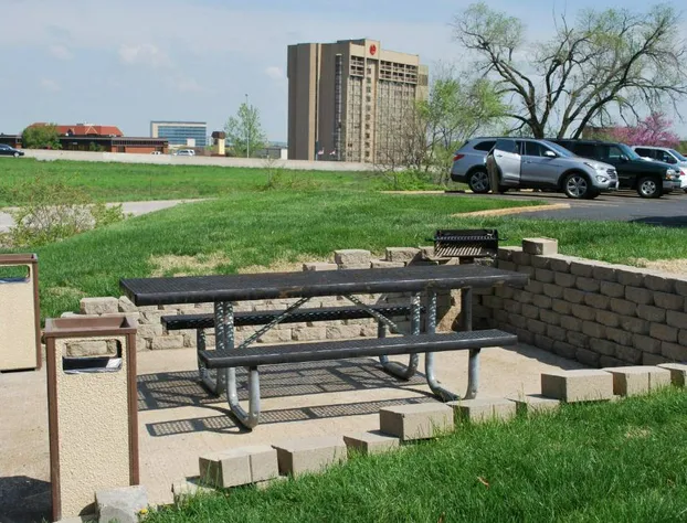 Extended Stay America Suites St Louis Westport Central hotel detail image 1