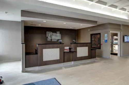 Holiday Inn Express Fargo SW - I-94 Medical Center by IHG hotel detail image 1