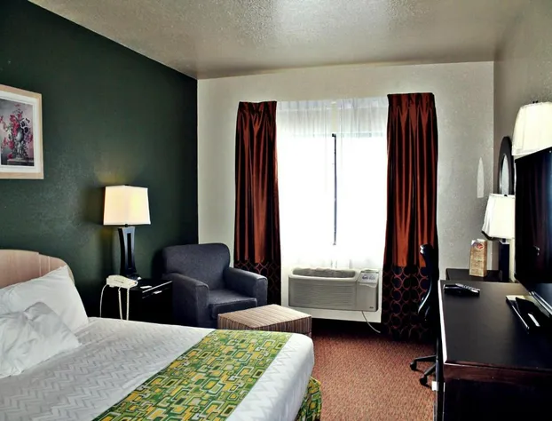 SureStay Plus by Best Western San Antonio Airport hotel detail image 4