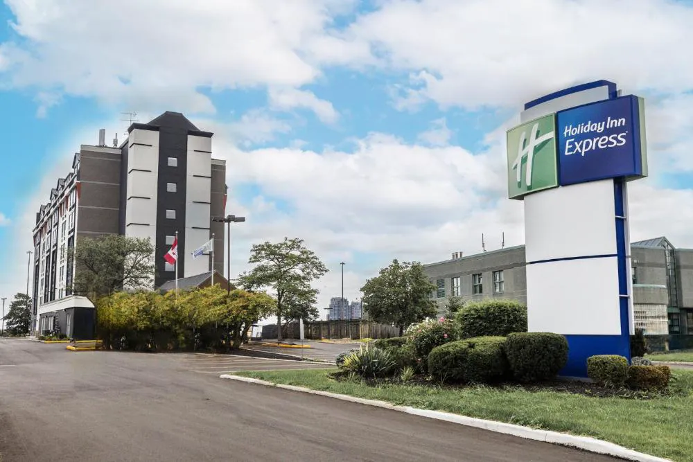 Holiday Inn Express Toronto - North York by IHG hotel hero
