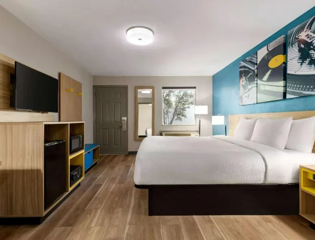 Days Inn by Wyndham Memphis at Graceland hotel detail image 4