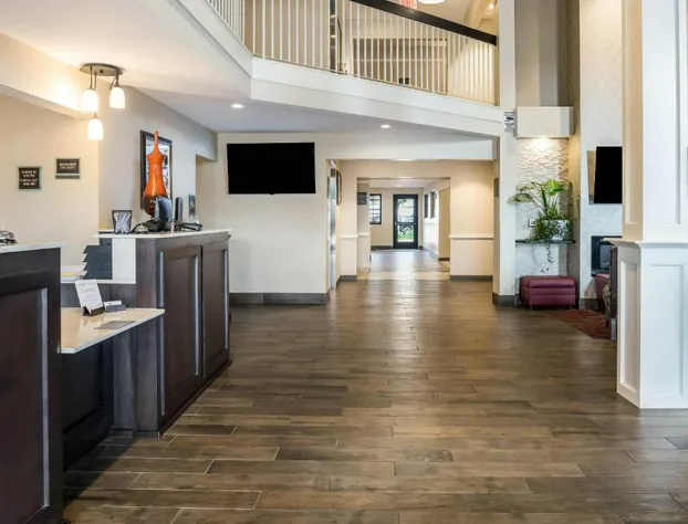 Country Inn & Suites by Radisson, Grandville-Grand Rapids West, MI hotel detail image 3