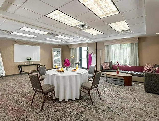 Courtyard by Marriott Philadelphia Valley Forge/Collegeville hotel detail image 2