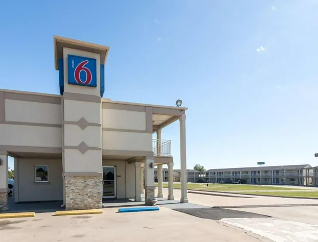 Motel 6 Wichita Falls, TX - North hotel detail image 4