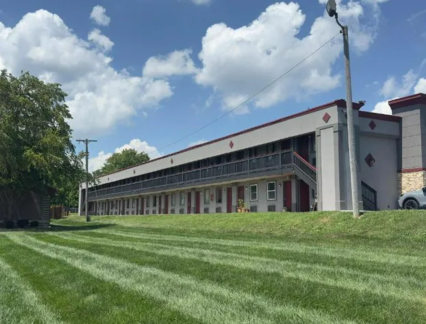 Red Roof Inn Anderson, IN hotel detail image 1