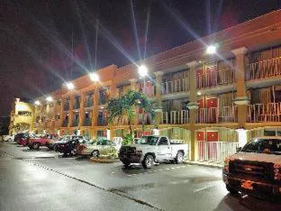 Red Carpet Inn Airport and Cruise Port Hotel Fort Lauderdale hotel detail image 2