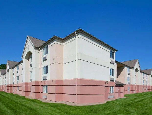 Sonesta Simply Suites Pittsburgh Airport hotel detail image 2