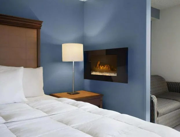 Days Inn by Wyndham Lacey Olympia Area hotel detail image 1