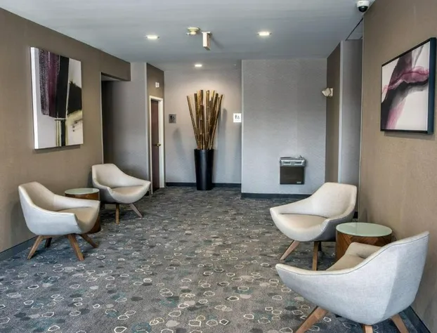 Courtyard by Marriott Norwich hotel detail image 3