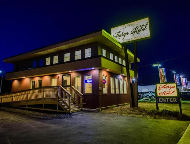 AArya Hotel By Niagara Fashion Outlets hotel detail image 2
