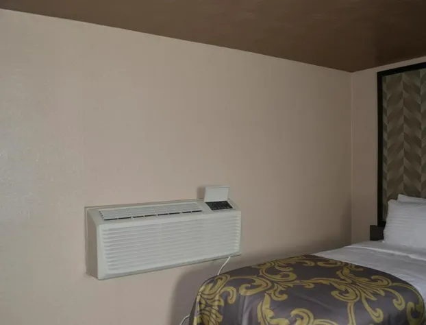 AArya Hotel By Niagara Fashion Outlets hotel detail image 4