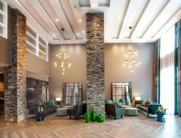 Sandman Hotel Oakville hotel detail image 3