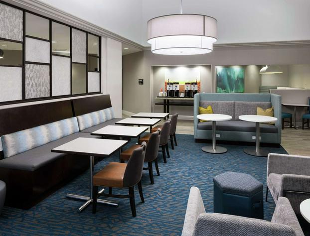 Hampton Inn & Suites by Hilton Miami-Doral/Dolphin Mall hotel detail image 2