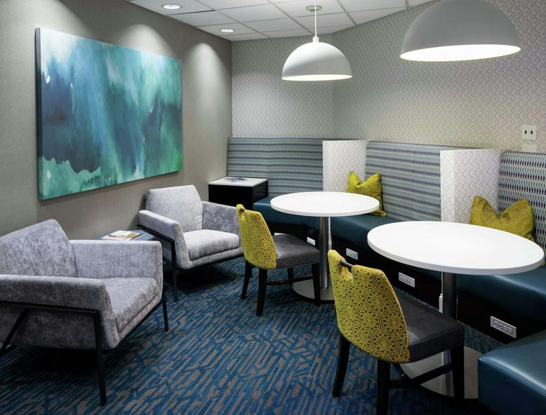 Hampton Inn & Suites by Hilton Miami-Doral/Dolphin Mall hotel detail image 3