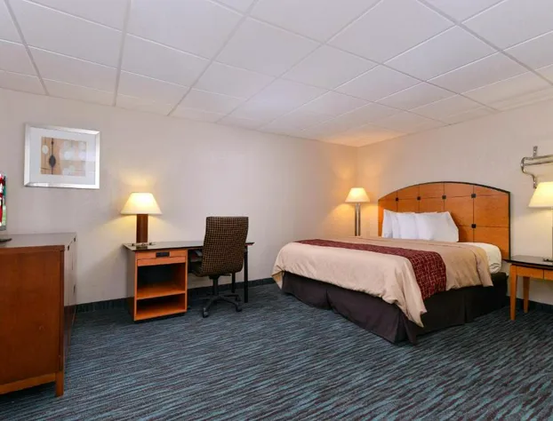 Red Roof Inn Chambersburg hotel detail image 3