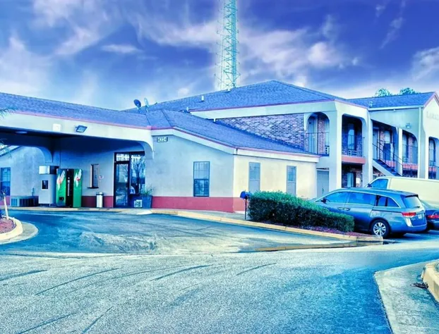 Best Inn hotel detail image 1