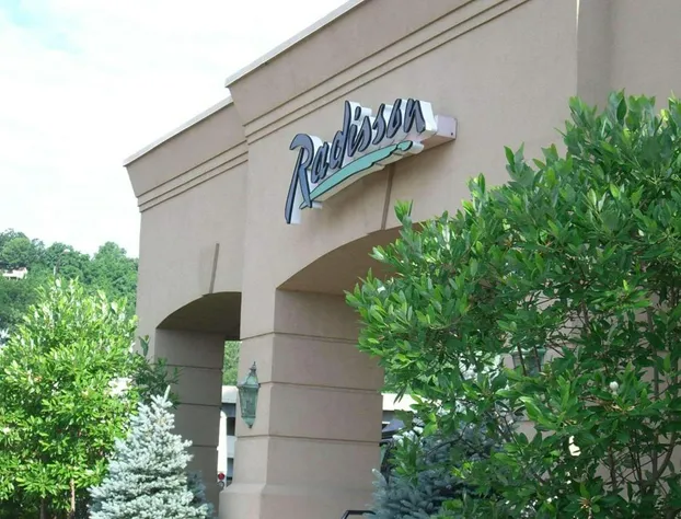 Radisson Hotel Cincinnati Riverfront hotel detail image 1