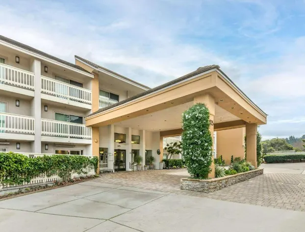 Best Western Plus Monterey Inn hotel detail image 1