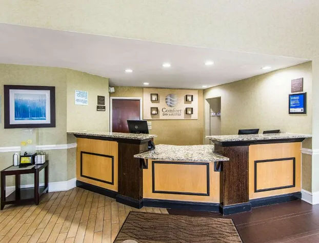 Comfort Inn & Suites Greenwood near University hotel detail image 2