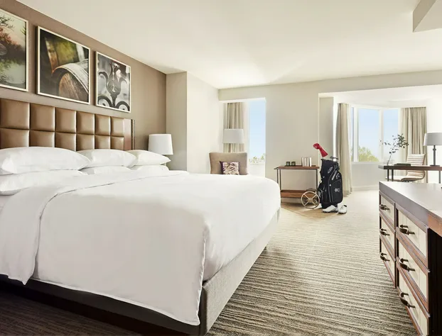 Lansdowne Resort and Spa hotel detail image 4