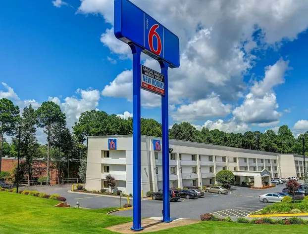 Motel 6 Norcross, GA hotel detail image 1