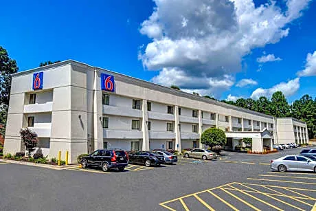 Motel 6 Norcross, GA hotel hero