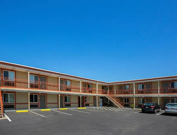 Econo Lodge Hurricane Zion Park Area hotel detail image 3