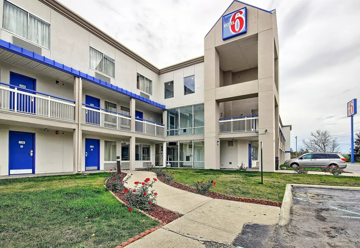 Motel 6 Columbus, OH - West hotel hero