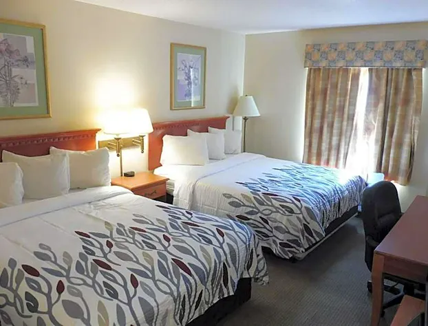 Red Roof Inn & Suites Galloway hotel detail image 3