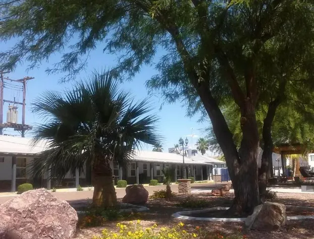 Sterling Gardens hotel detail image 2