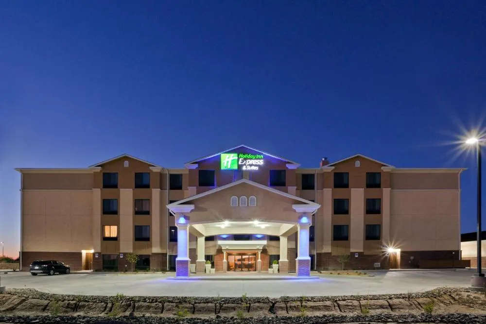 Holiday Inn Express Hotel & Suites Deming Mimbres Valley by IHG hotel hero