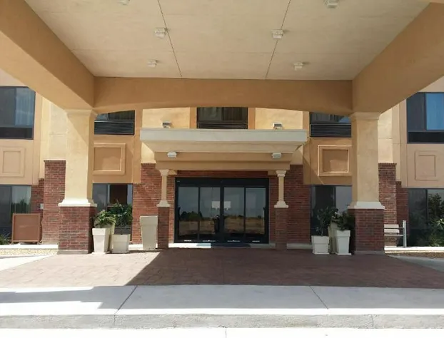 Holiday Inn Express Hotel & Suites Deming Mimbres Valley by IHG hotel detail image 2