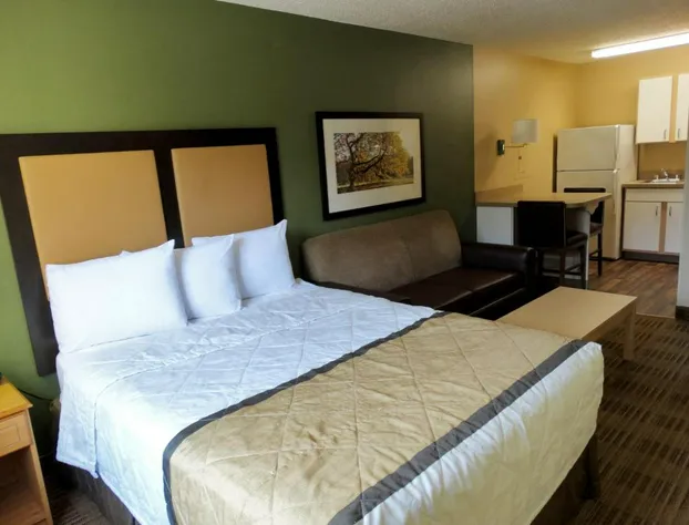 Extended Stay America Suites San Antonio Airport hotel detail image 4