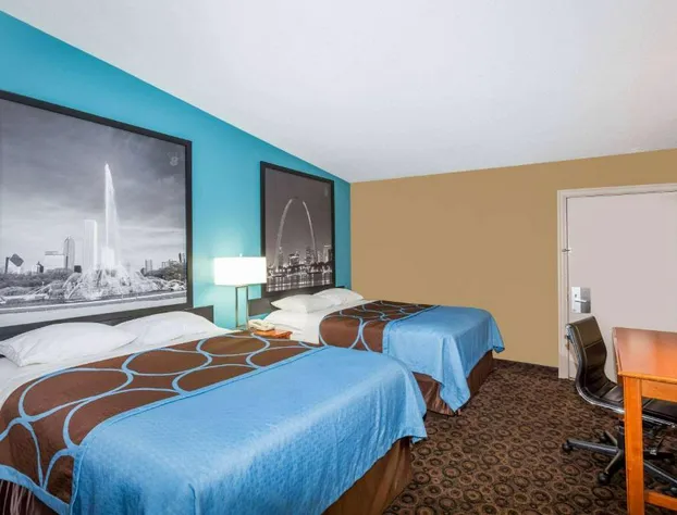 Super 8 by Wyndham Belleville St. Louis Area hotel detail image 2
