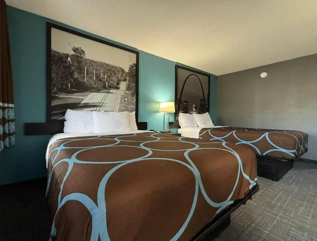 Super 8 by Wyndham Belleville St. Louis Area hotel detail image 4