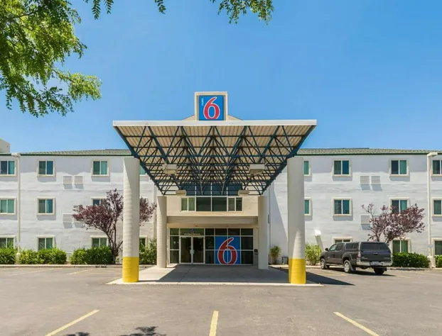 Motel 6 Cedar City, UT hotel detail image 1